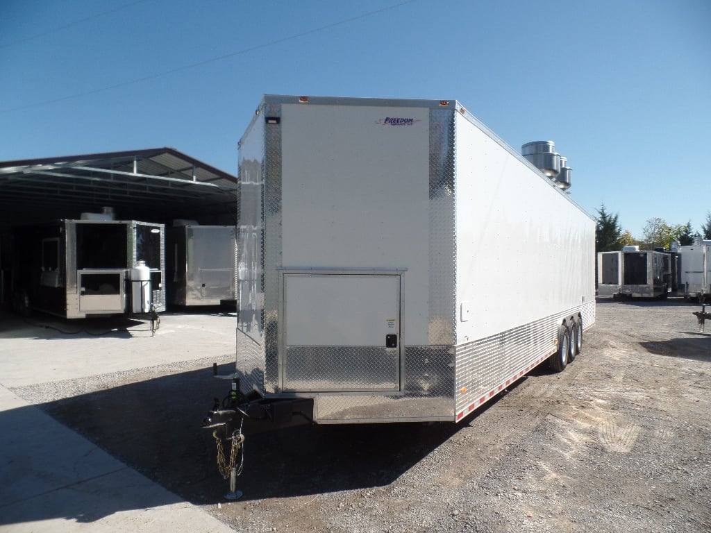 944-8.5-x-32-white-fully-enclosed-food-concession-trailer-30.jpg 8.5' x 32' White Fully Enclosed Food Concession Trailer