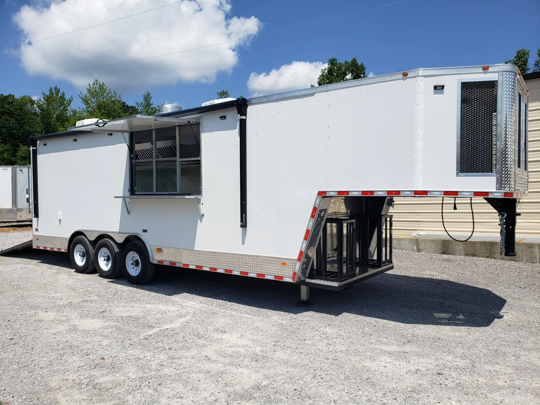 945-8.5-x-32-white-gooseneck-concession-trailer-1.webp 8.5' x 32' White Gooseneck Concession Trailer