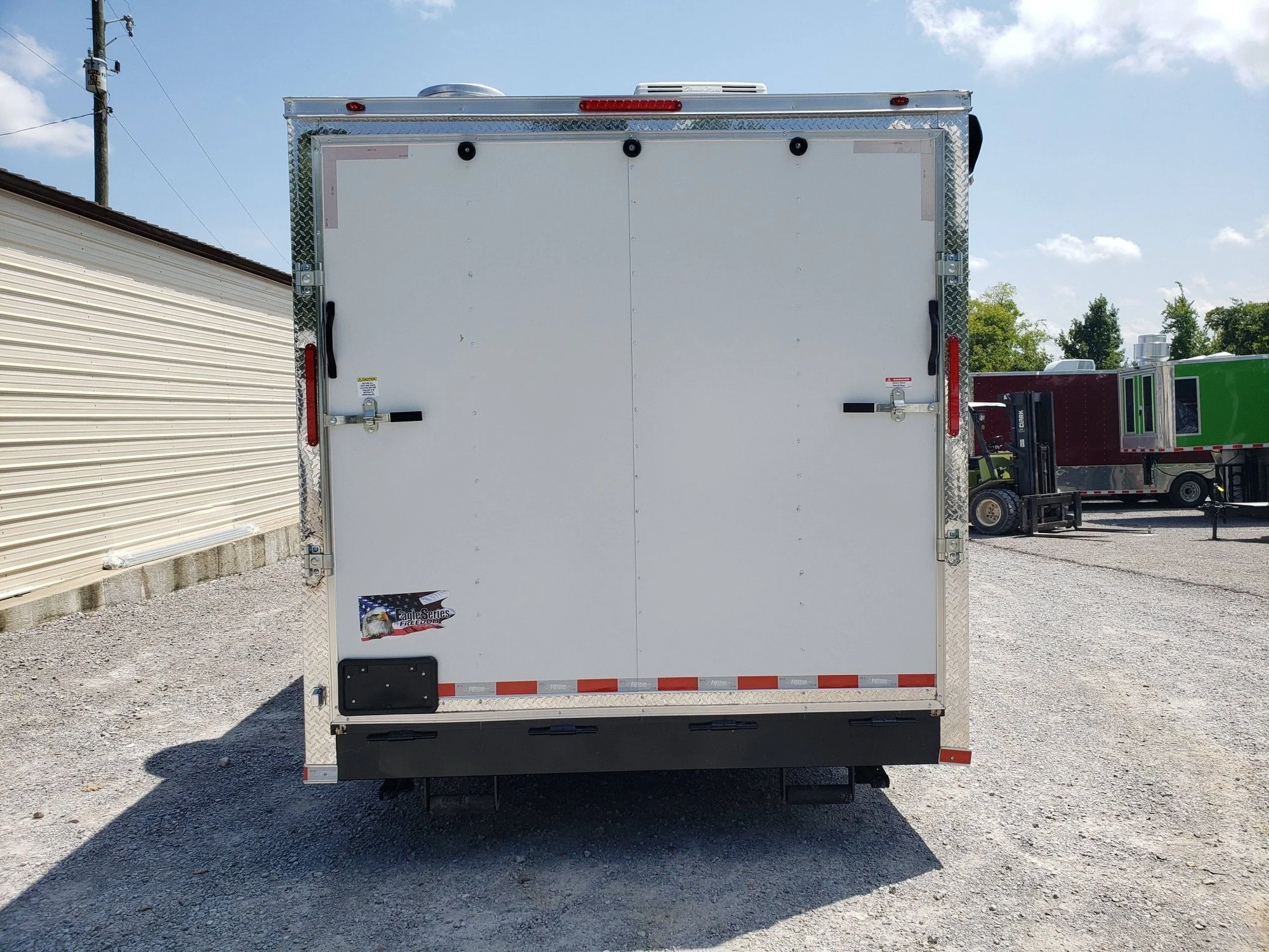 945-8.5-x-32-white-gooseneck-concession-trailer-16.webp 8.5' x 32' White Gooseneck Concession Trailer