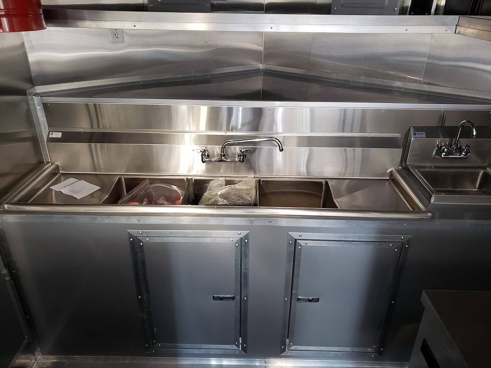 947-8.5-x-32-white-vending-concession-food-trailer-with-appliances-32.jpg 8.5' x 32' White Vending Concession Food Trailer With Appliances