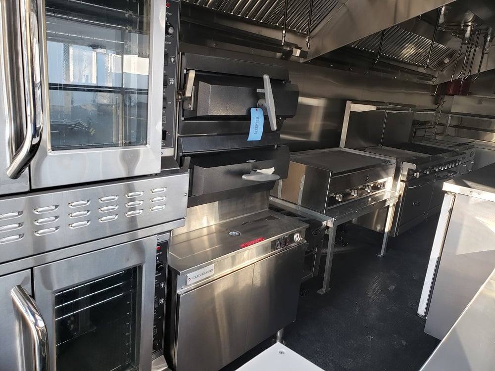 947-8.5-x-32-white-vending-concession-food-trailer-with-appliances-46.jpg 8.5' x 32' White Vending Concession Food Trailer With Appliances