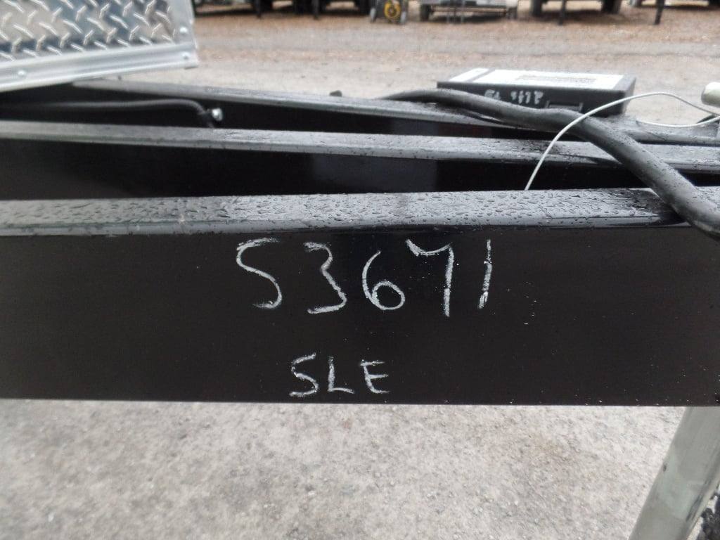 96-8.5-x-16-concession-food-trailer-electric-green-4.jpg 8.5' x 16' Concession Food Trailer Electric Green