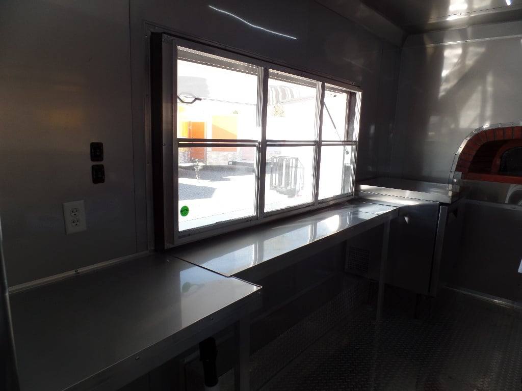 966-8.5-x-40-gooseneck-concession-pizza-food-trailer-with-appliances-25.jpg 8.5' x 40' Gooseneck Concession Pizza Food Trailer With Appliances