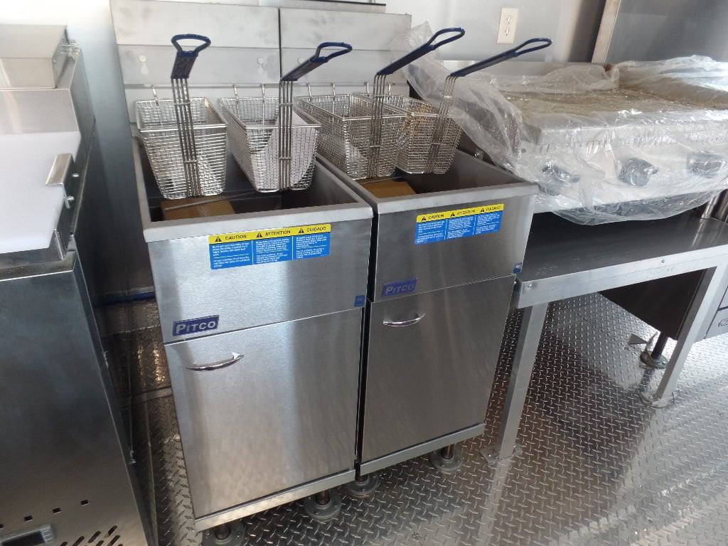 966-8.5-x-40-gooseneck-concession-pizza-food-trailer-with-appliances-36.jpg 8.5' x 40' Gooseneck Concession Pizza Food Trailer With Appliances