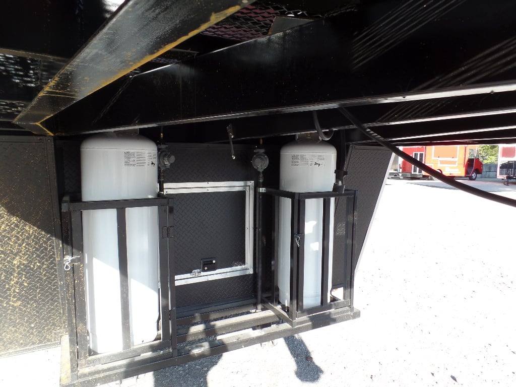 966-8.5-x-40-gooseneck-concession-pizza-food-trailer-with-appliances-37.jpg 8.5' x 40' Gooseneck Concession Pizza Food Trailer With Appliances