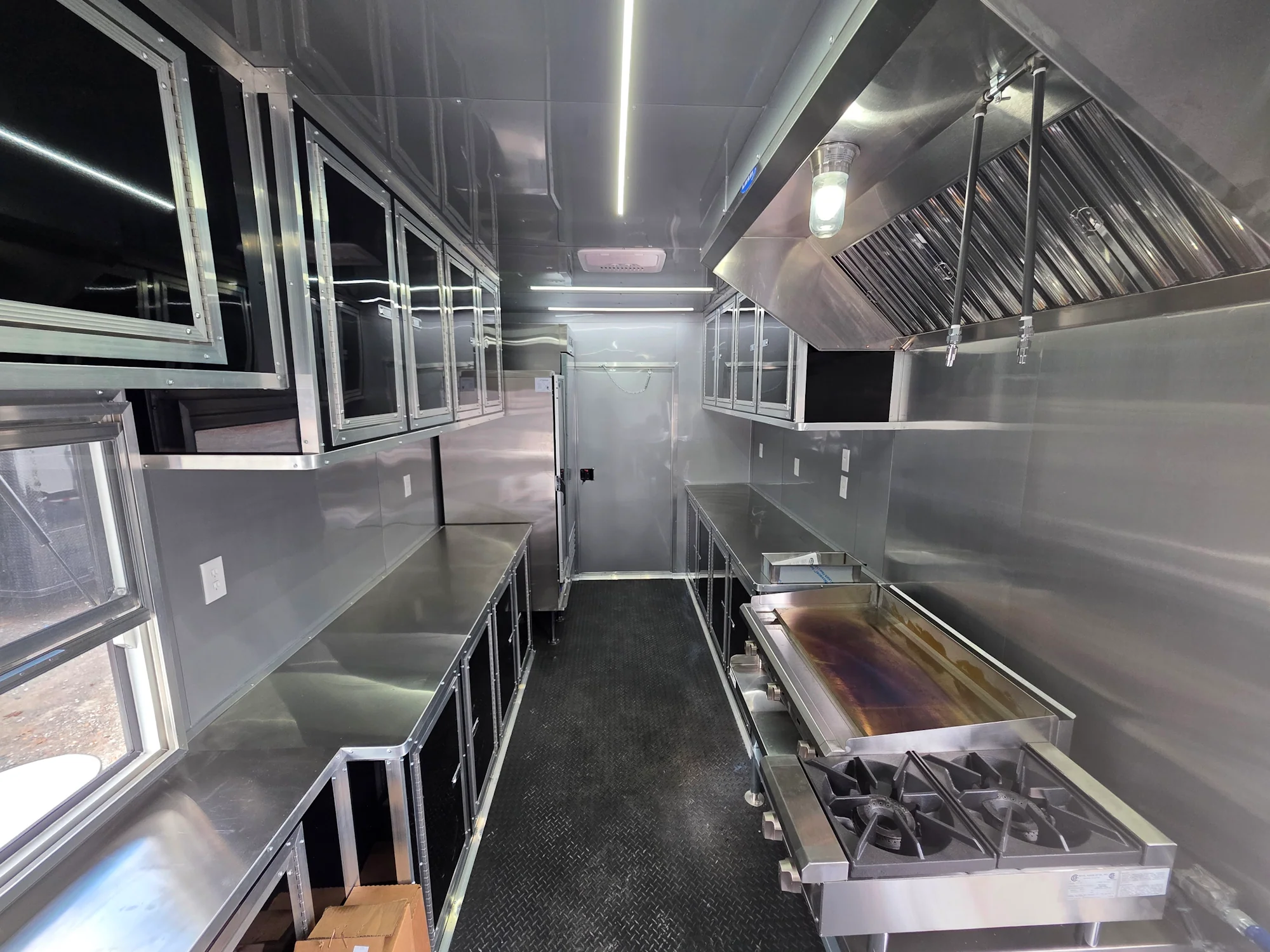 967-8.5-x-40-gooseneck-white-with-blackout-concession-trailer-food-event-catering-13.webp 8.5' X 40' Gooseneck White With Blackout Concession Trailer Food Event Catering