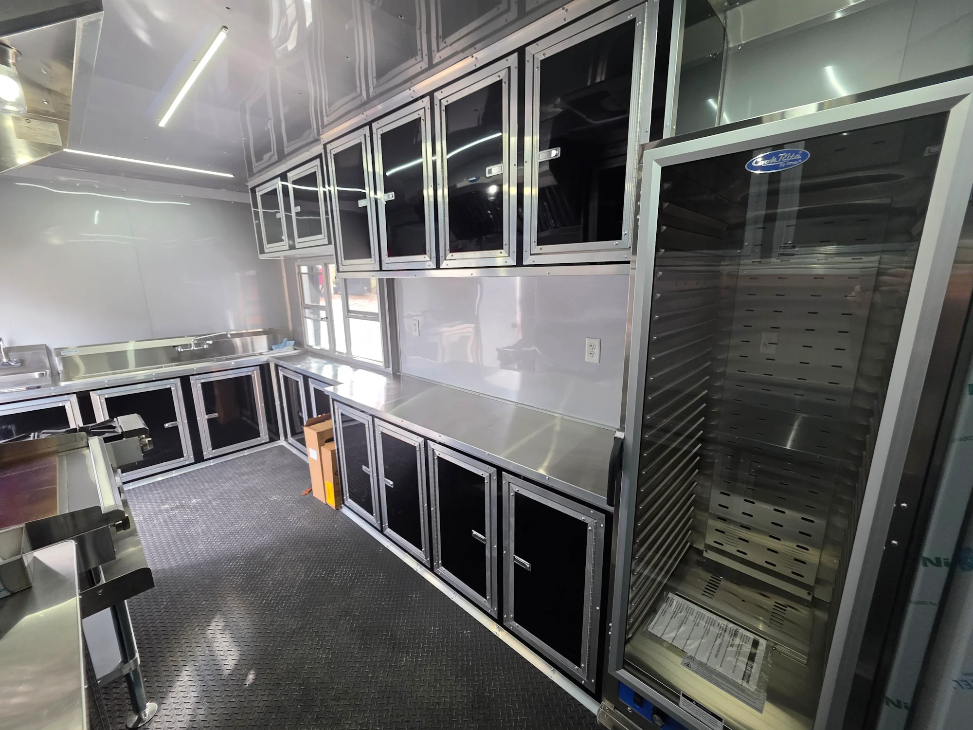 967-8.5-x-40-gooseneck-white-with-blackout-concession-trailer-food-event-catering-19.webp 8.5' X 40' Gooseneck White With Blackout Concession Trailer Food Event Catering