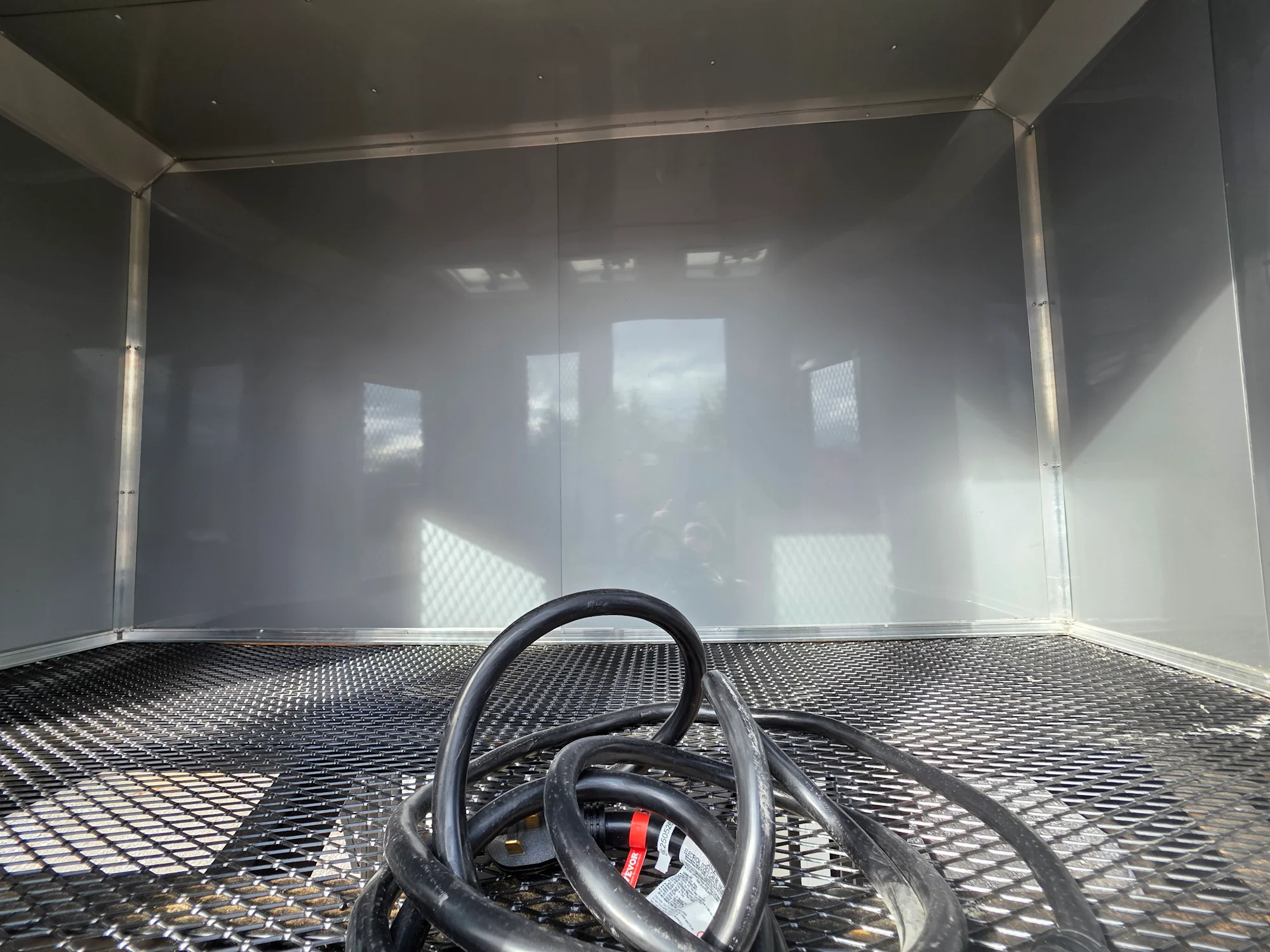 967-8.5-x-40-gooseneck-white-with-blackout-concession-trailer-food-event-catering-22.webp 8.5' X 40' Gooseneck White With Blackout Concession Trailer Food Event Catering
