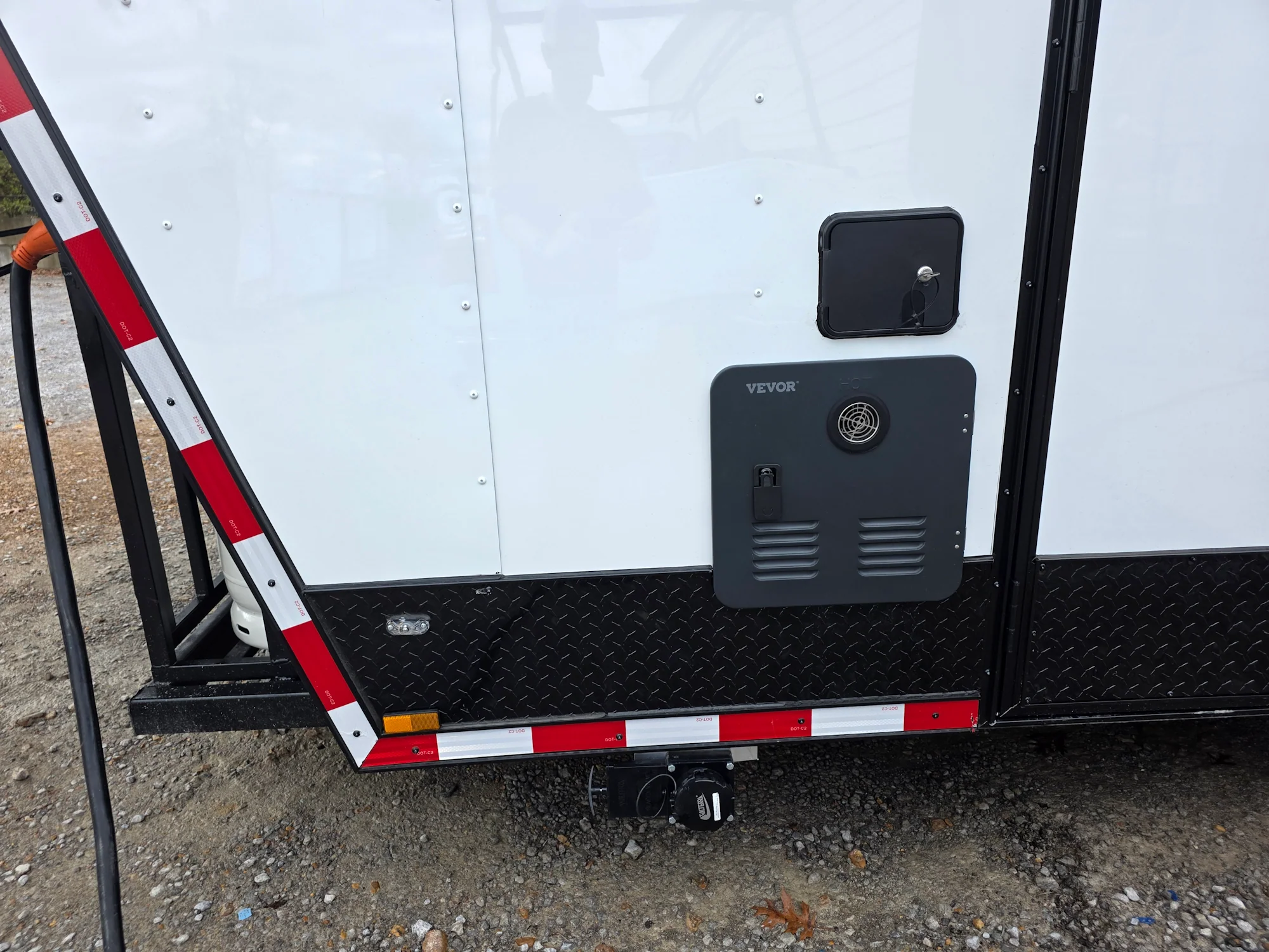 967-8.5-x-40-gooseneck-white-with-blackout-concession-trailer-food-event-catering-5.webp 8.5' X 40' Gooseneck White With Blackout Concession Trailer Food Event Catering