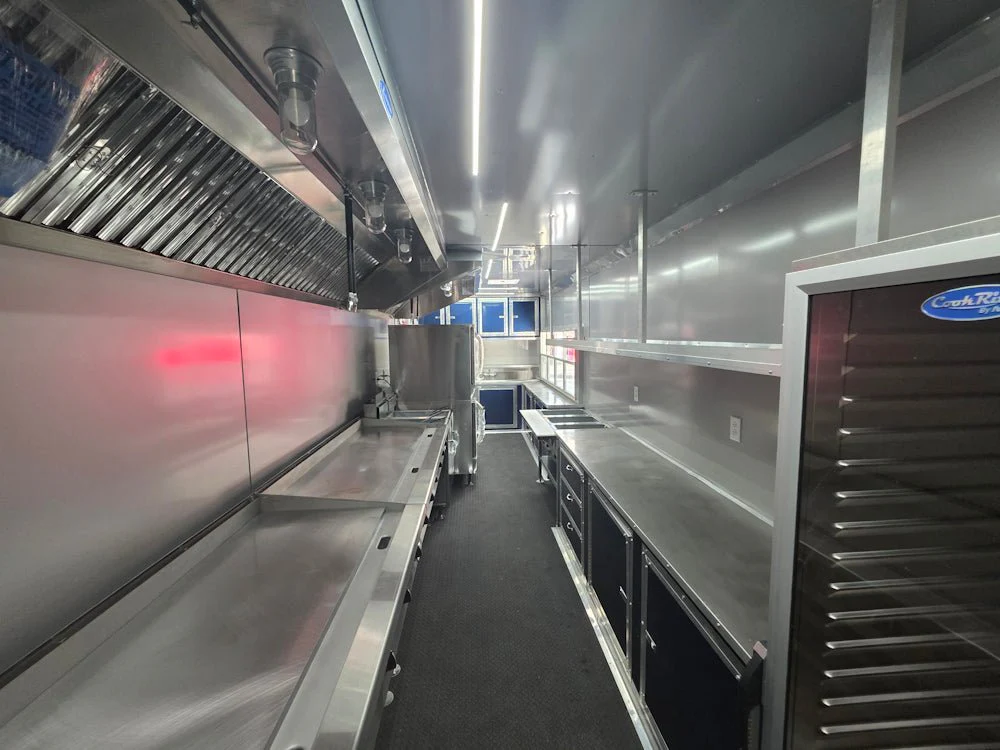 970-8.5-x-40-indigo-blue-gooseneck-concession-trailer-food-event-catering-25.webp 8.5' X 40' Indigo Blue Gooseneck Concession Trailer Food Event Catering