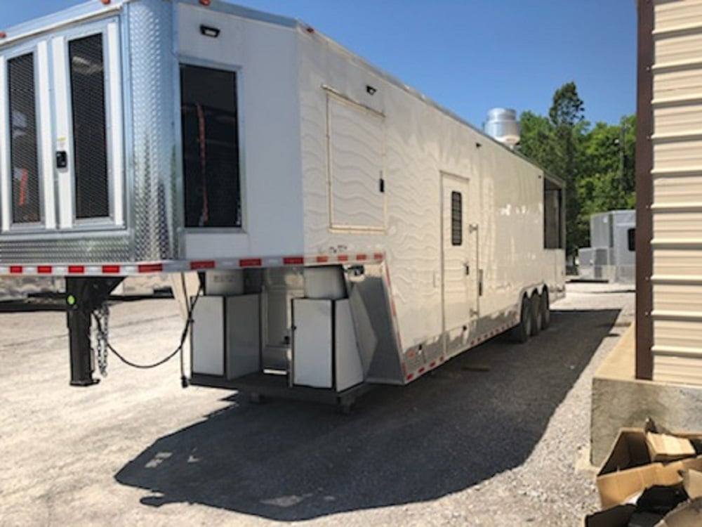 972-8.5-x-40-white-bbq-gooseneck-concession-food-trailer-with-appliances-17.jpg 8.5' x 40' White BBQ Gooseneck Concession Food Trailer with Appliances