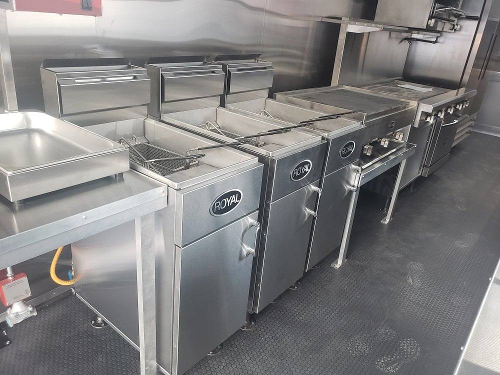 976-8.5-x-40-white-gooseneck-concession-food-trailer-with-appliances-3.jpg 8.5' x 40' White Gooseneck Concession Food Trailer With Appliances