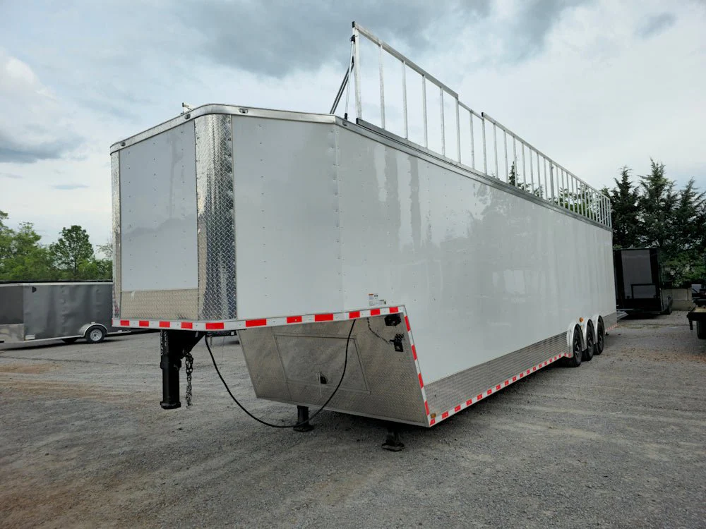 980-8.5-x-44-gooseneck-custom-event-stage-trailer-3.webp 8.5' X 44' Gooseneck Custom Event Stage Trailer