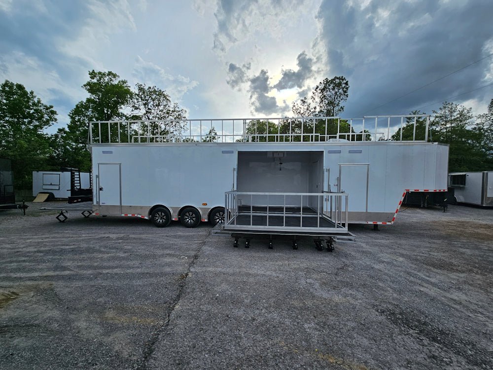 980-8.5-x-44-gooseneck-custom-event-stage-trailer-8.jpg 8.5' X 44' Gooseneck Custom Event Stage Trailer