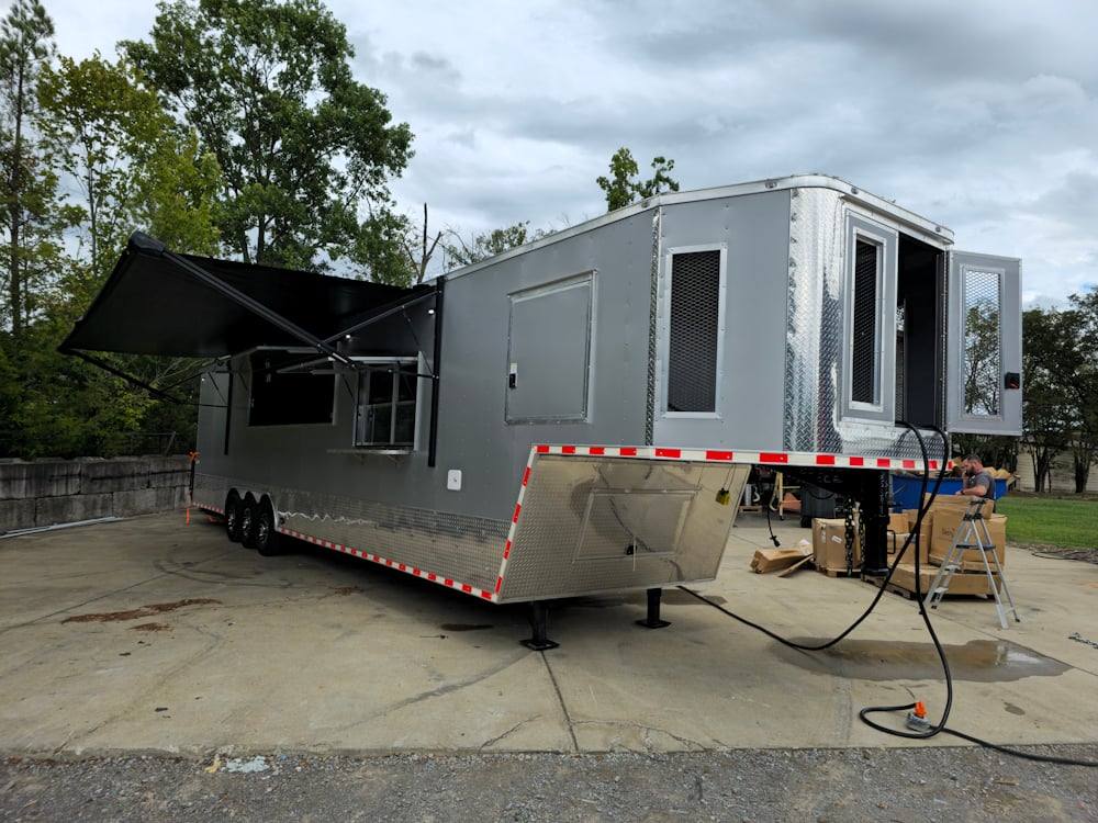 981-8.5-x-44-silver-concession-trailer-food-event-catering-17.jpg 8.5' X 44' Silver Concession Trailer Food Event Catering