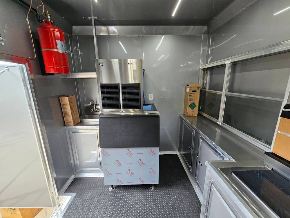 981-8.5-x-44-silver-concession-trailer-food-event-catering-19.jpg 8.5' X 44' Silver Concession Trailer Food Event Catering