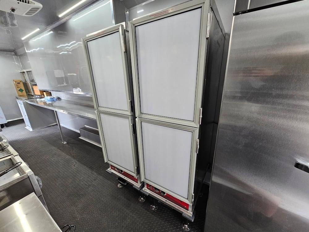 981-8.5-x-44-silver-concession-trailer-food-event-catering-40.jpg 8.5' X 44' Silver Concession Trailer Food Event Catering