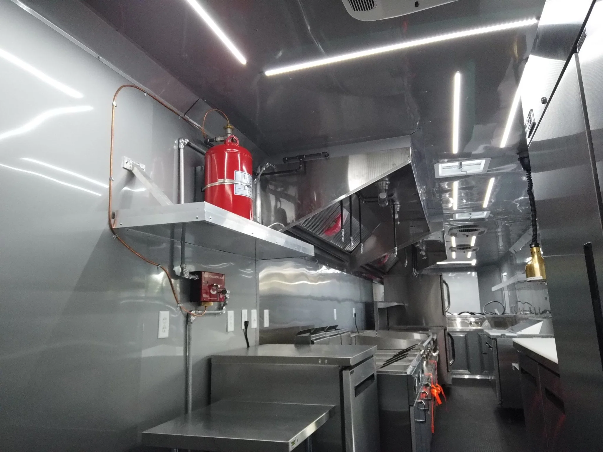 987-8.5-x-46-cobalt-blue-gooseneck-concession-trailer-without-appliances-14.webp 8.5' x 46' Cobalt Blue Gooseneck Concession Trailer (Without Appliances)