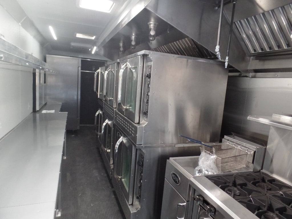 992-8.5-x-48-concession-trailer-gooseneck-with-appliances-20.jpg 8.5' x 48' Concession Trailer Gooseneck With Appliances