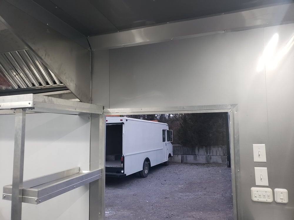 995-8.5-x-48-lime-green-goose-neck-pizza-concession-food-trailer-41.jpg 8.5' x 48' Lime Green Goose-neck Pizza Concession Food Trailer
